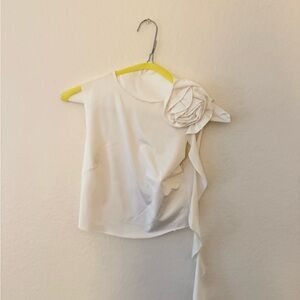 Elegant White Skirt Set with Floral Detail